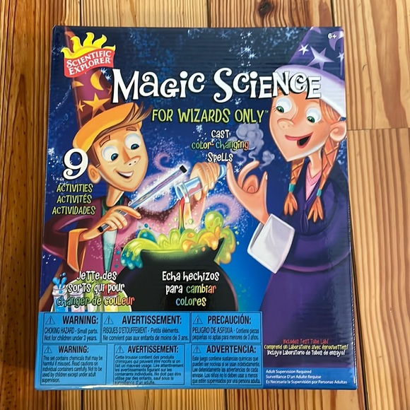 Magic Science Kit For Wizards Only (6+) NIB - Picture 1 of 3